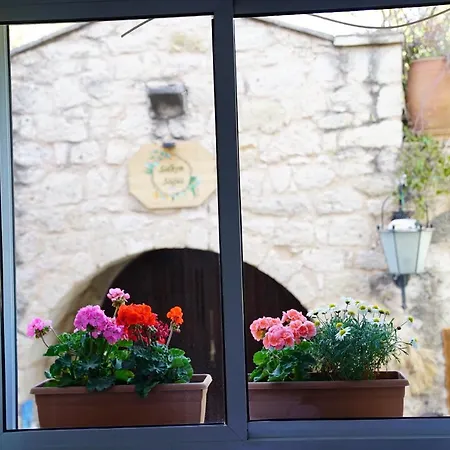 Doka Butik Alacati 호텔 *