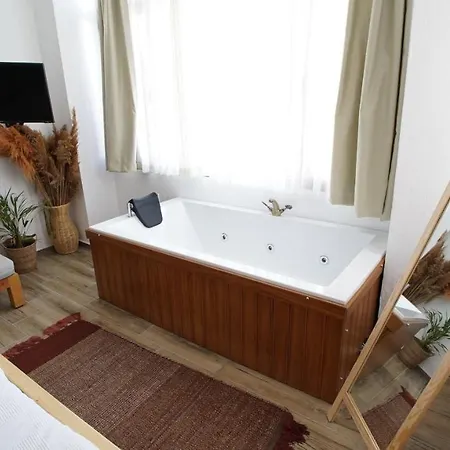 Doka Butik Alacati * Izmir