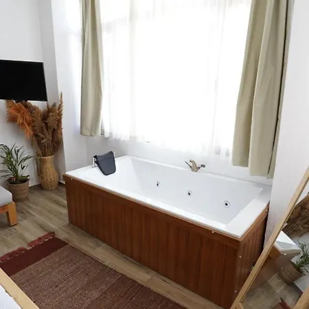 Doka Butik Alacati Hotel